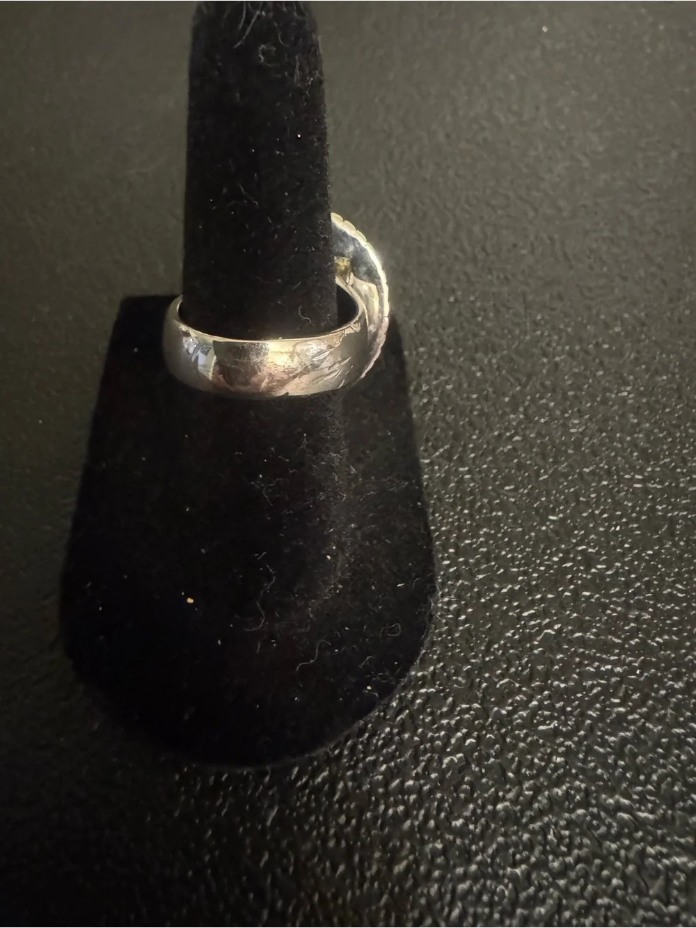 Rhinestone 'G' Accent Black Statement Ring